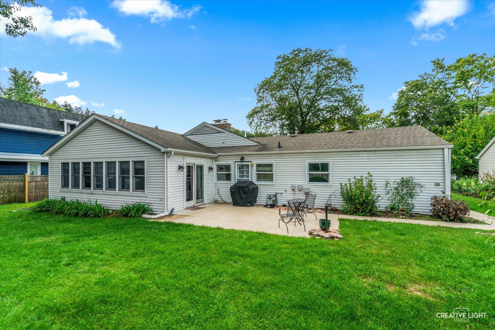 909 S Main Street, Wheaton, IL 60189
