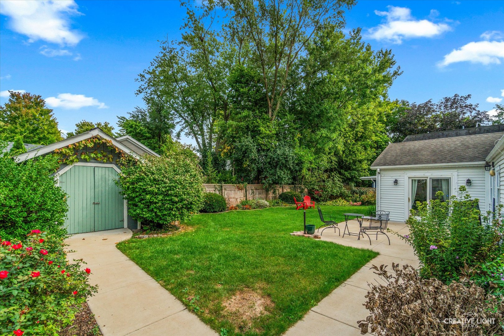 909 S Main Street, Wheaton, IL 60189