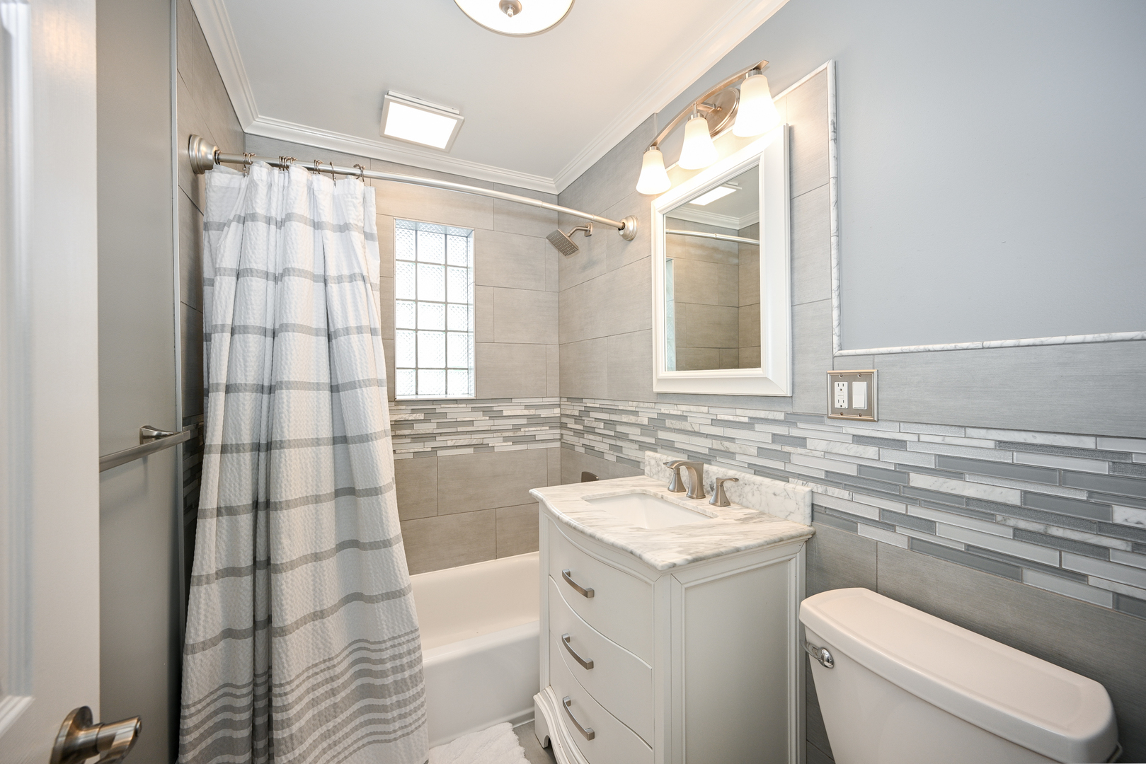 1310 S Lombard Avenue, Lombard, IL 60148