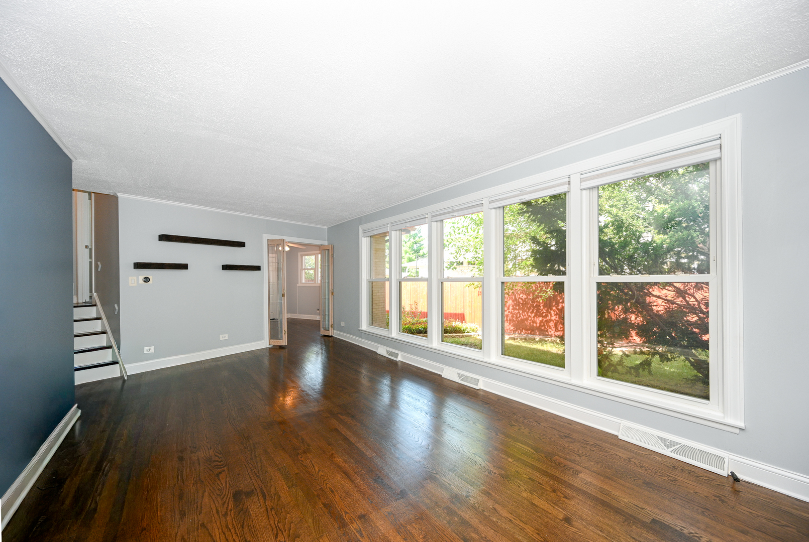 1310 S Lombard Avenue, Lombard, IL 60148