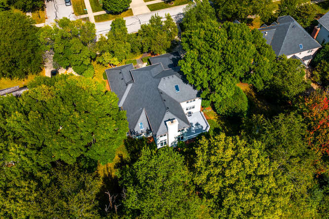 2255 Palmer Circle, Naperville, IL 60564