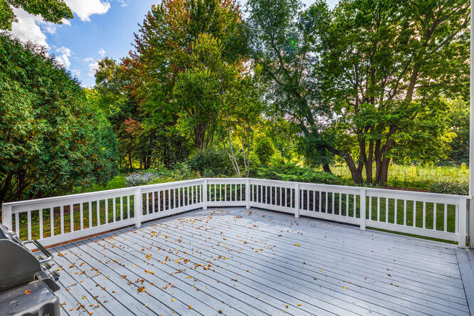 2255 Palmer Circle, Naperville, IL 60564