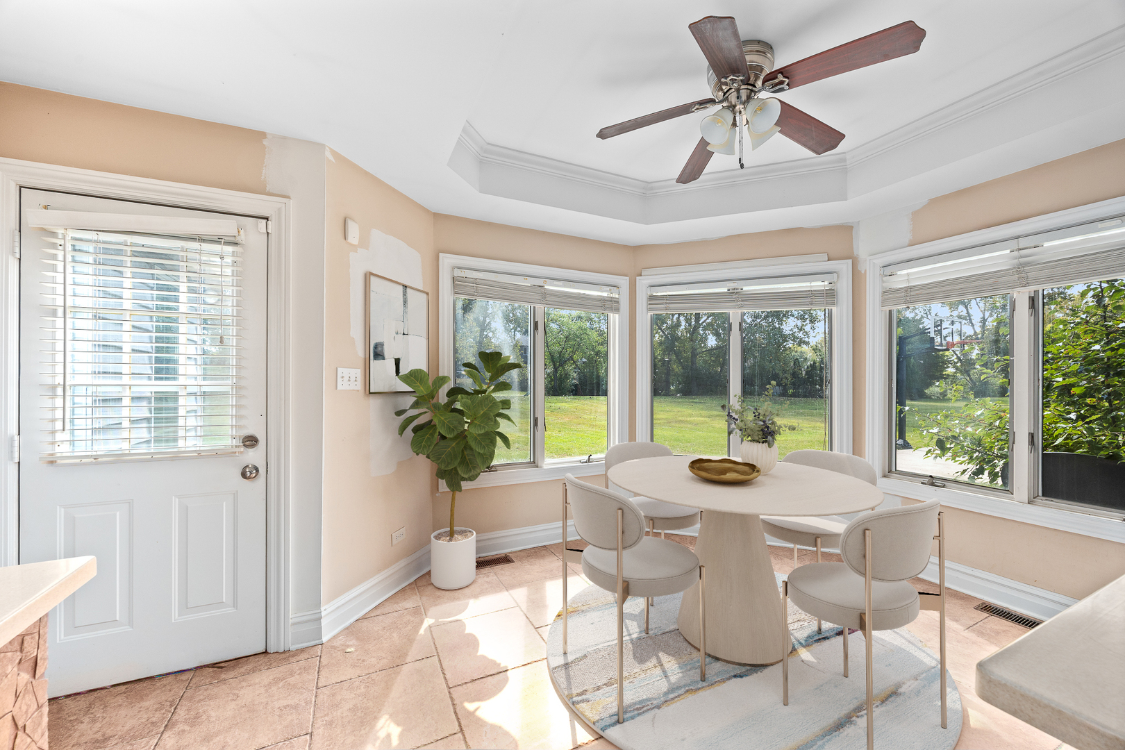 24219 S Lakeside Trail, Crete, IL 60417