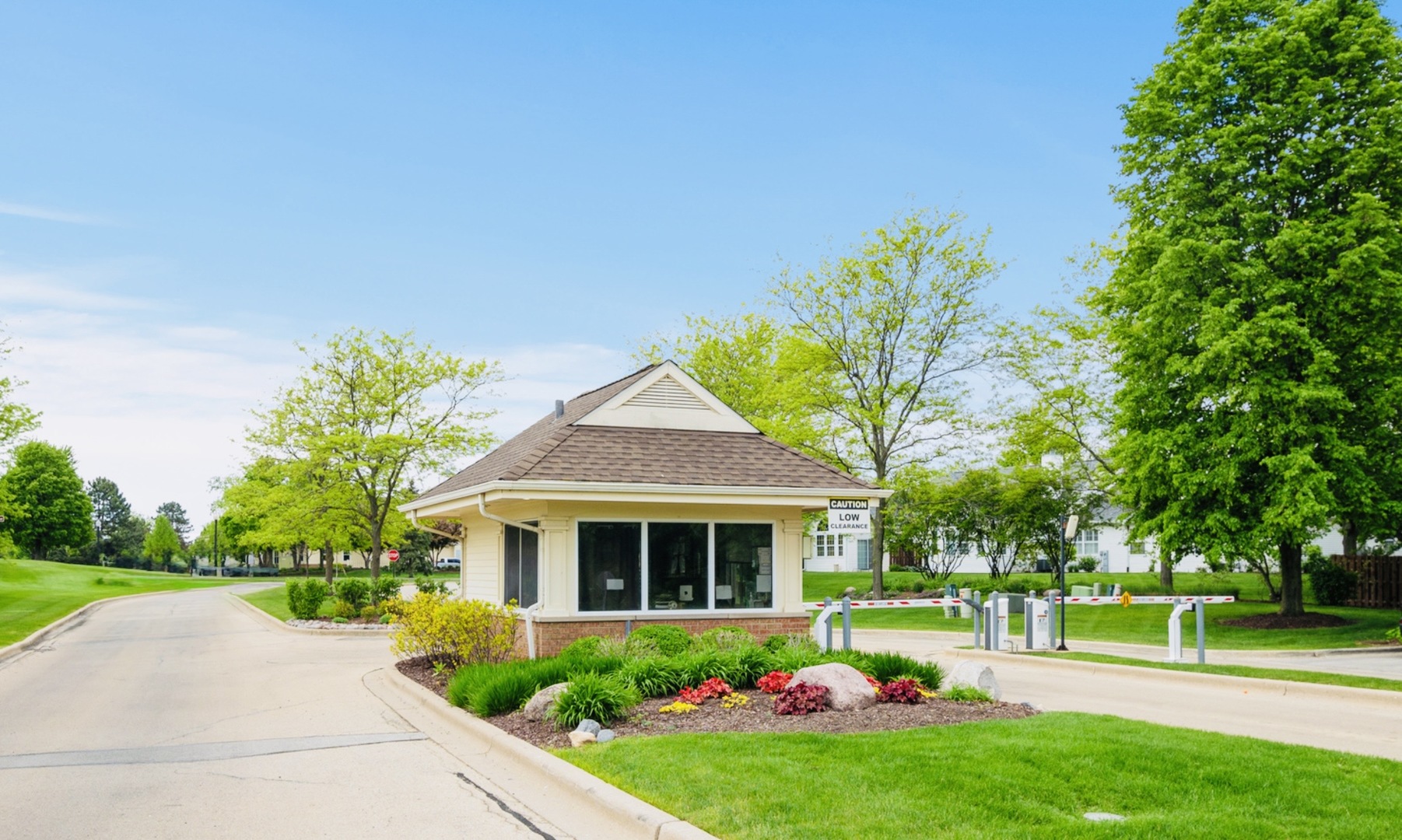 21546 Victory Lake Way, Crest Hill, IL 60403