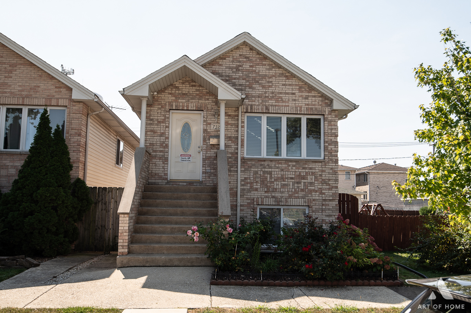 7319 W 58th Place, Summit, IL 60501