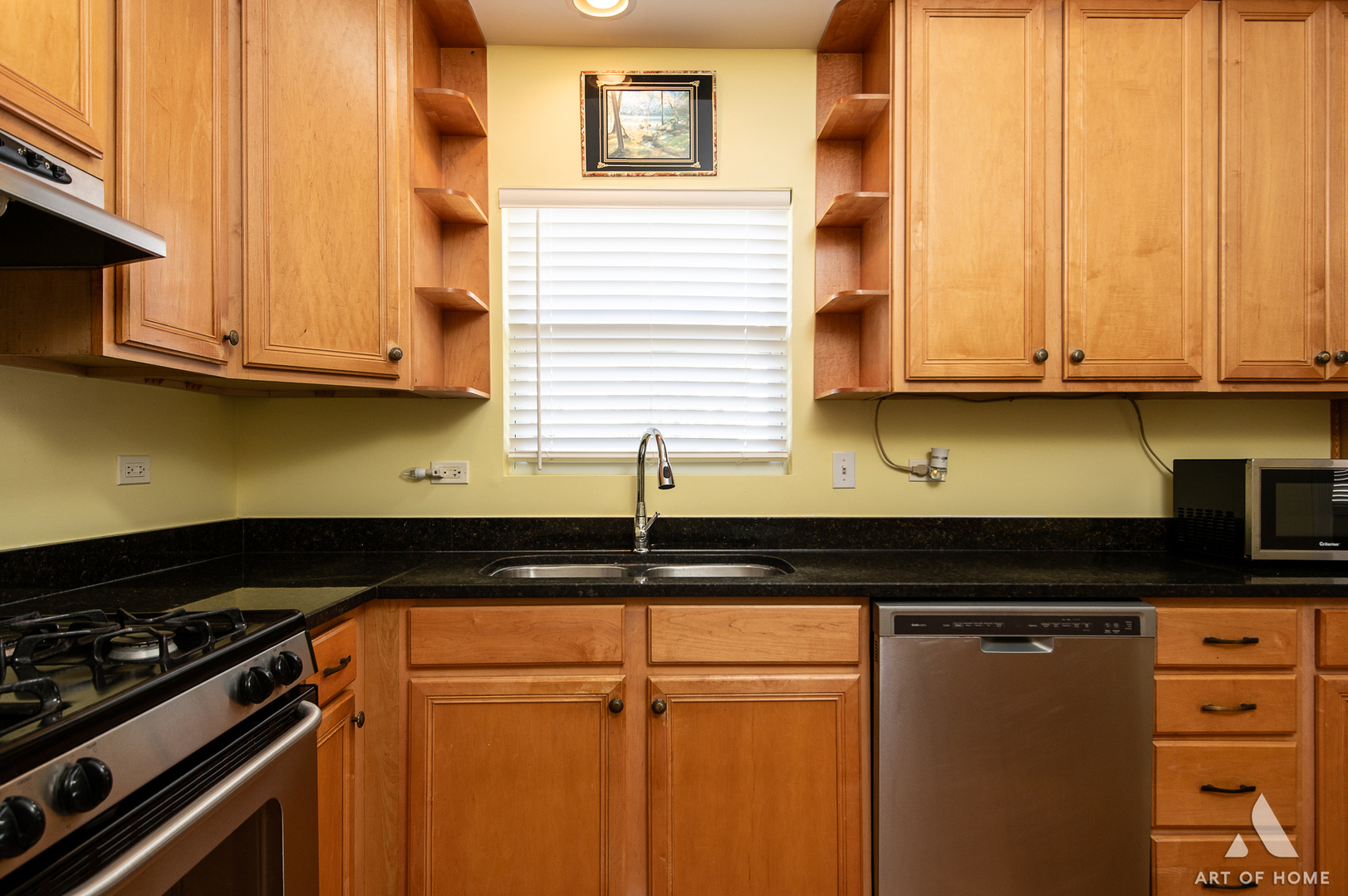7319 W 58th Place, Summit, IL 60501