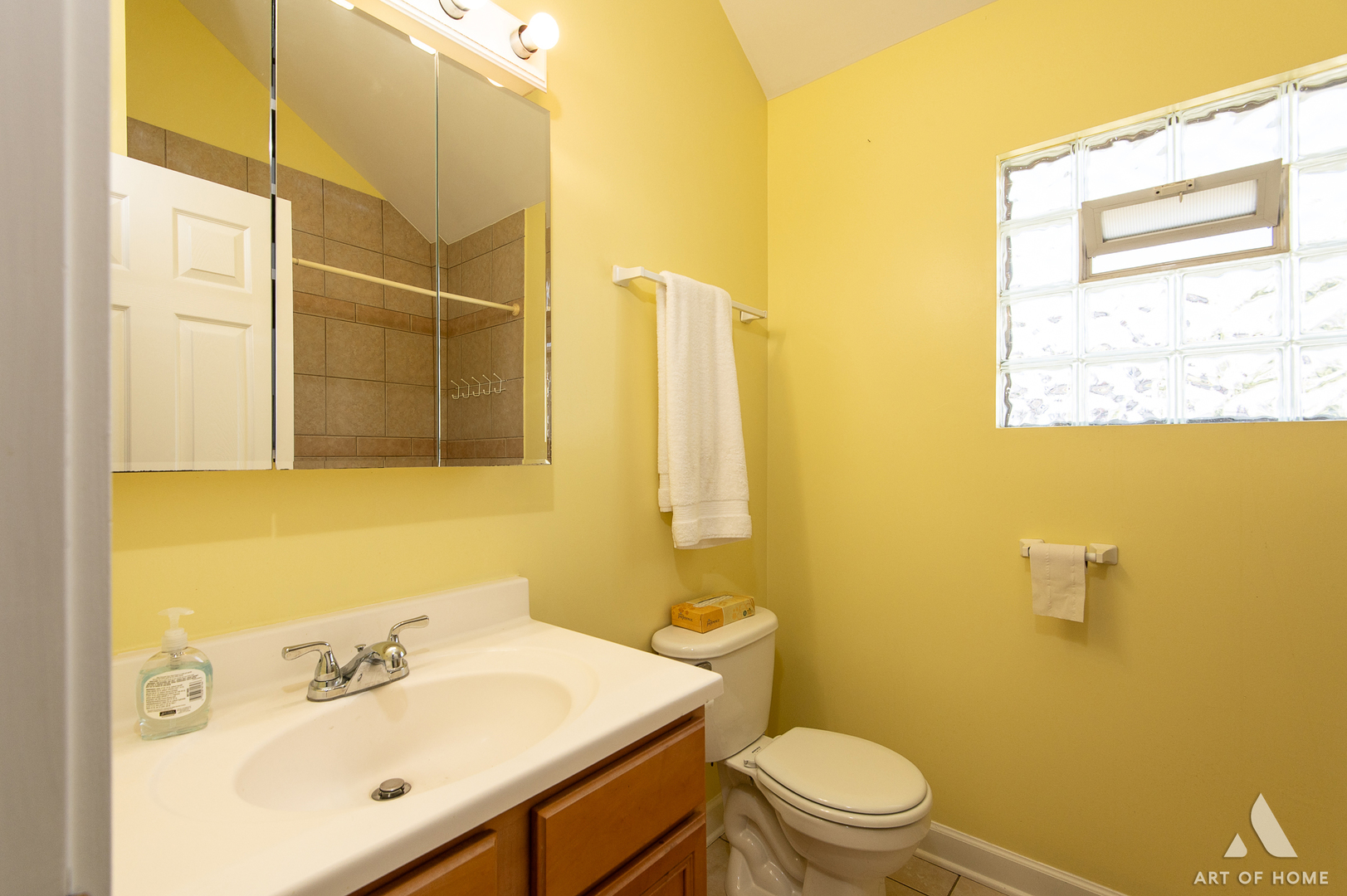 7319 W 58th Place, Summit, IL 60501