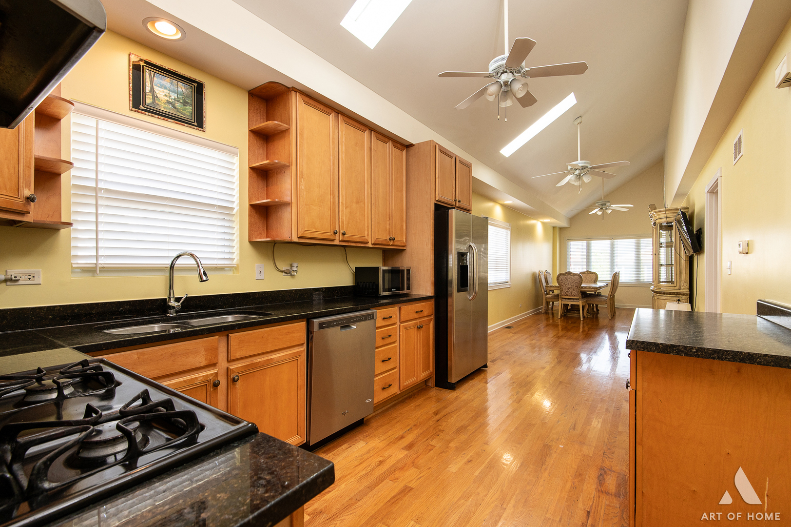 7319 W 58th Place, Summit, IL 60501