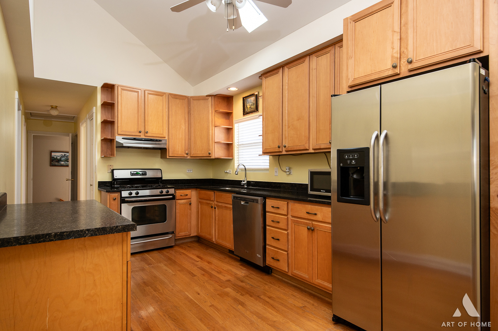7319 W 58th Place, Summit, IL 60501