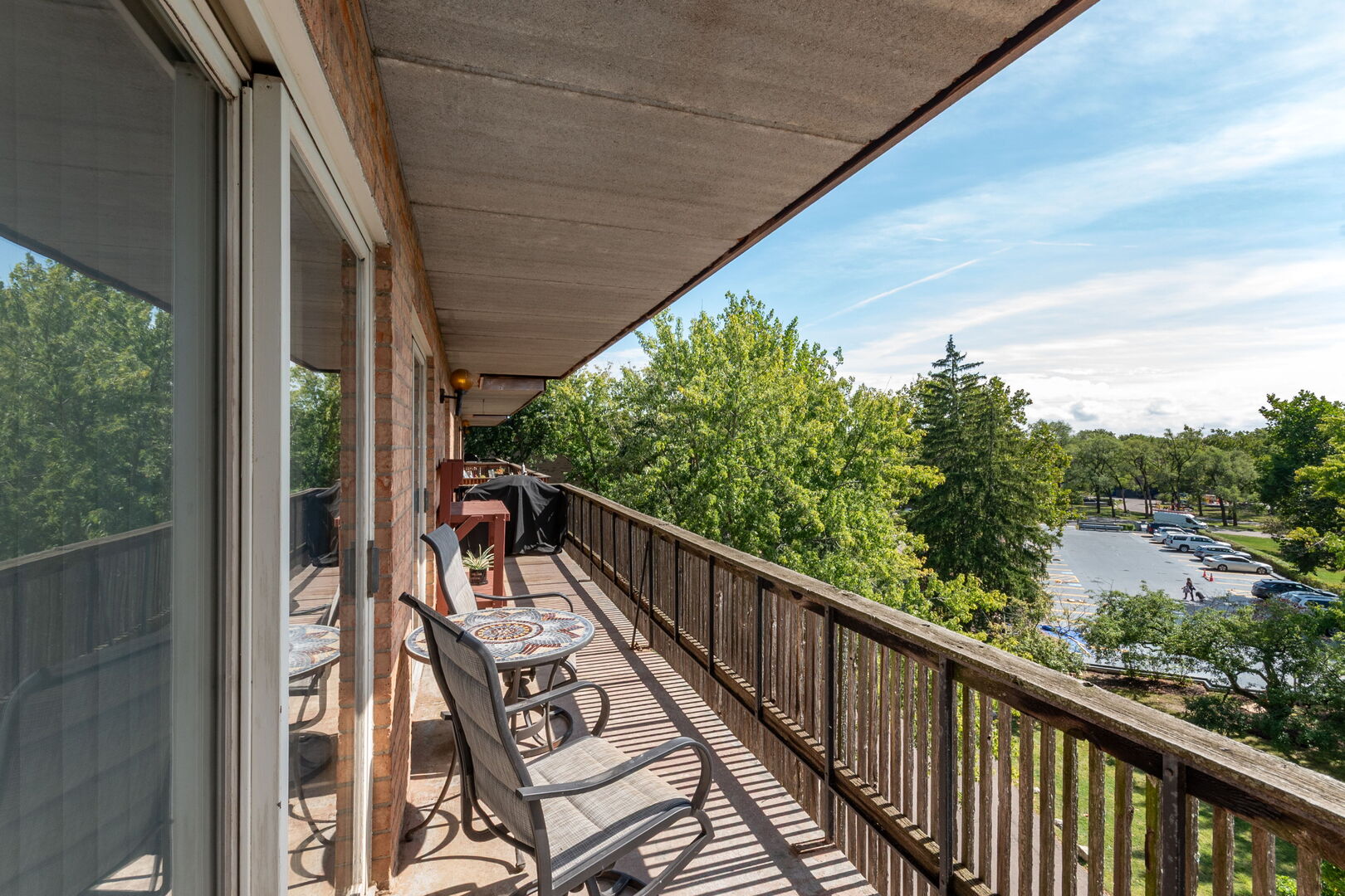 512 Redondo Drive #512, Downers Grove, IL 60516