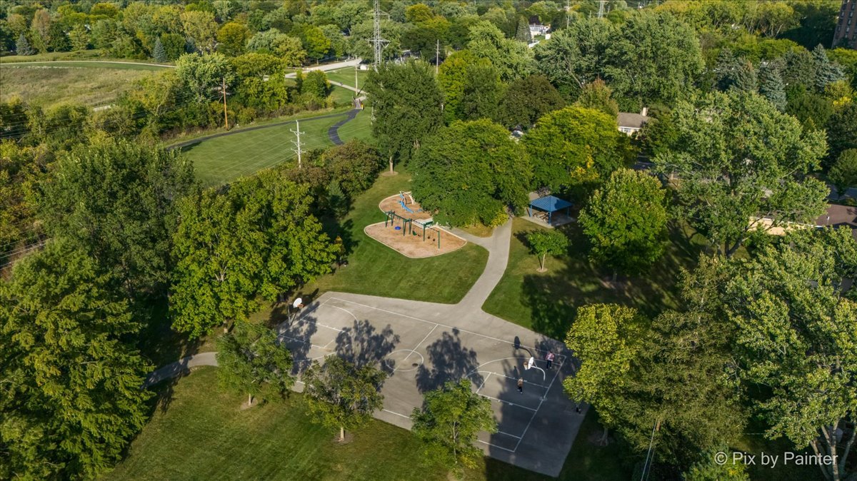 1 RENAISSANCE Place #1017, Palatine, IL 60067
