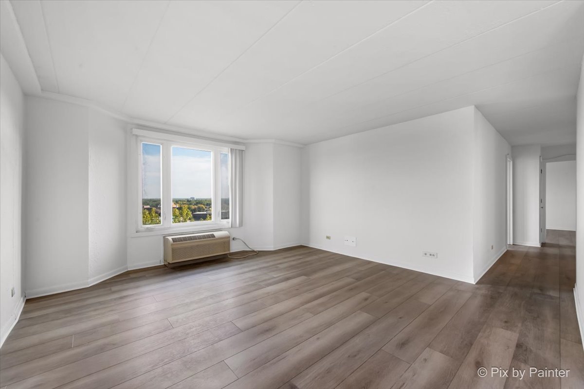1 RENAISSANCE Place #1017, Palatine, IL 60067