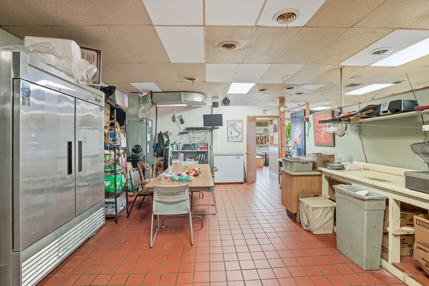 5840 W 63rd Street, Chicago, IL 60638