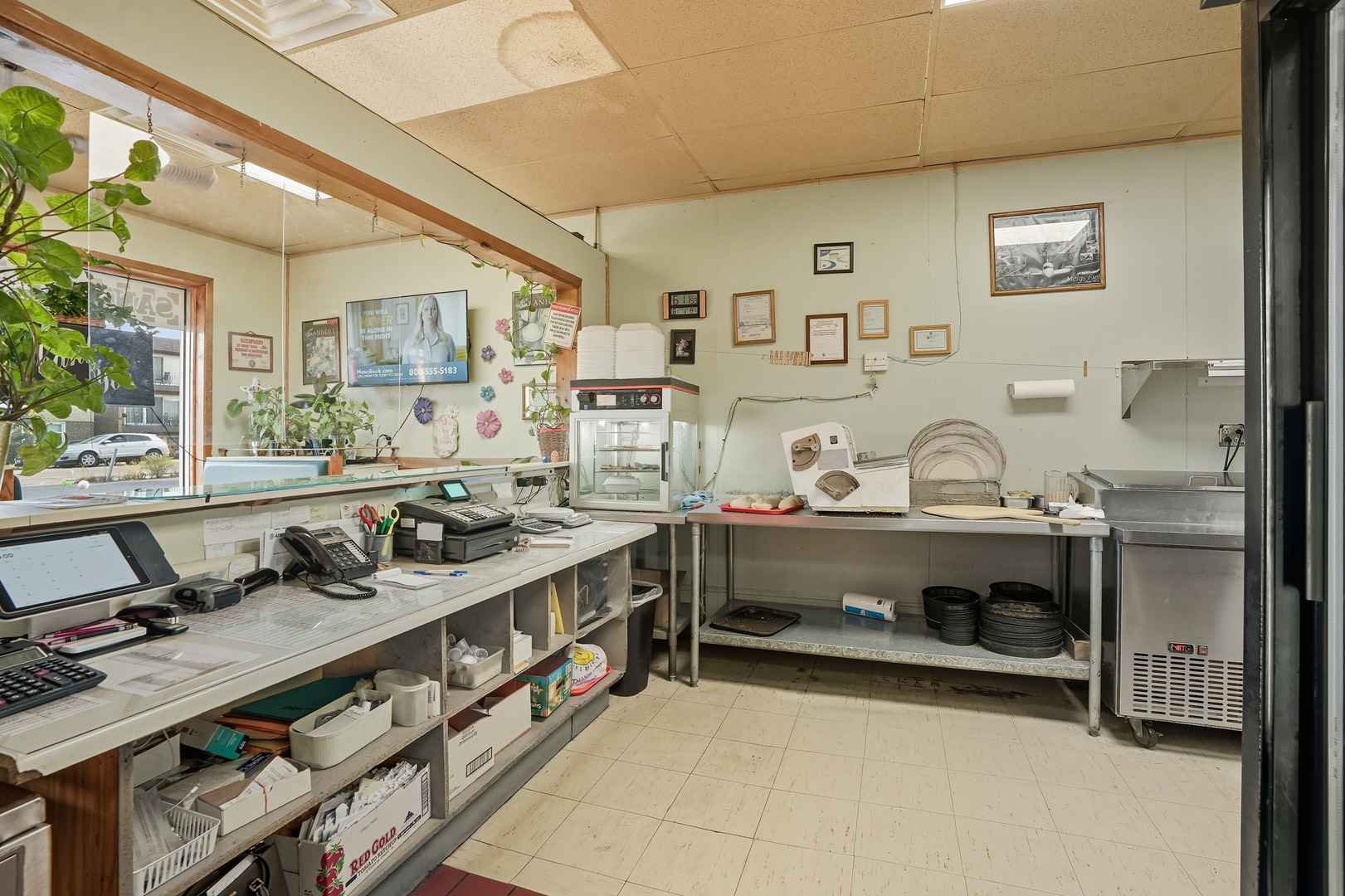 5840 W 63rd Street, Chicago, IL 60638