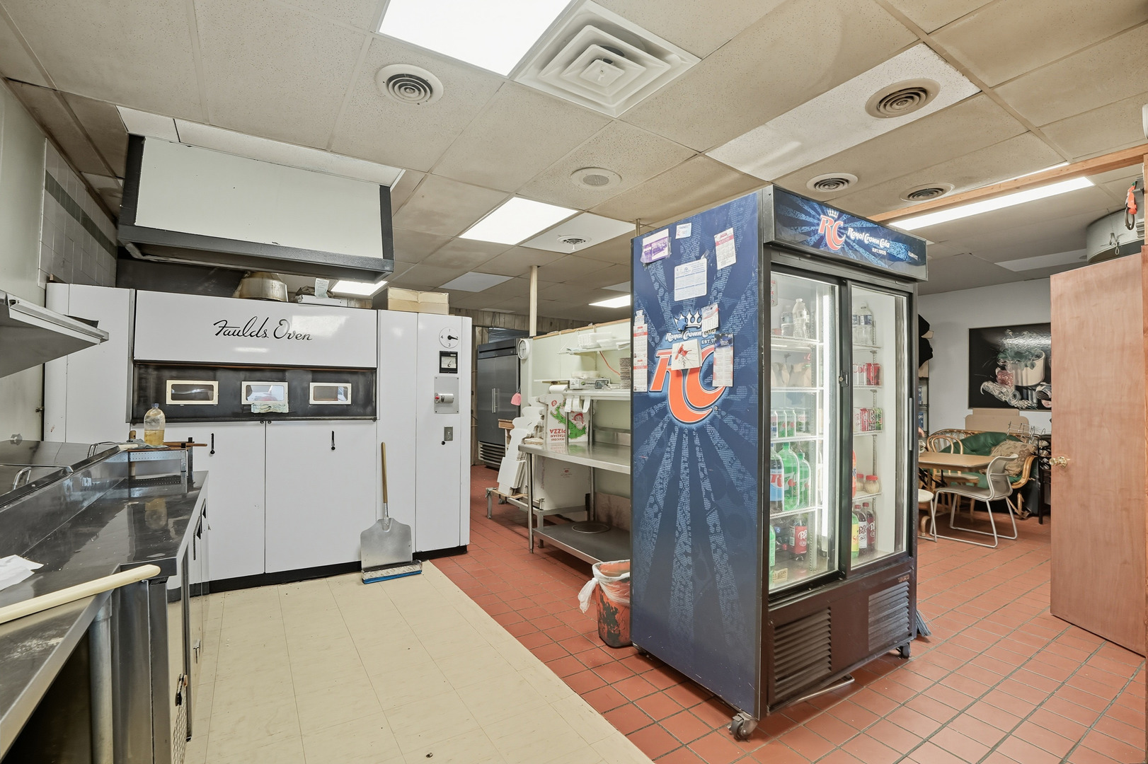 5840 W 63rd Street, Chicago, IL 60638