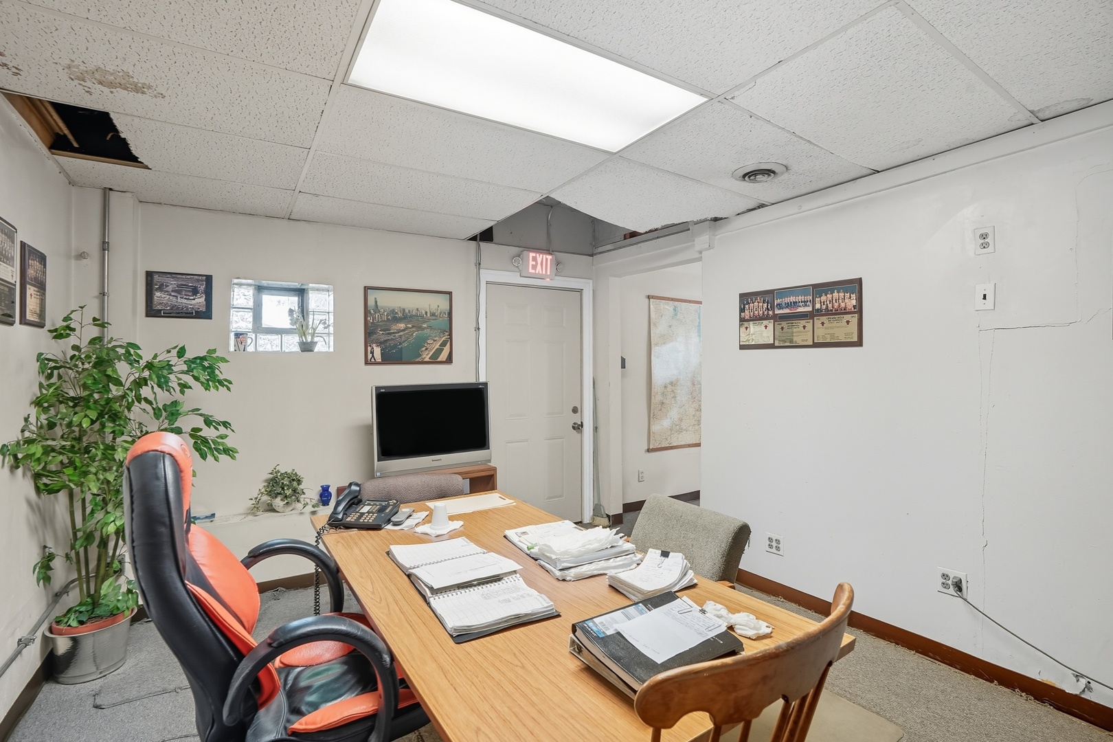 5840 W 63rd Street, Chicago, IL 60638
