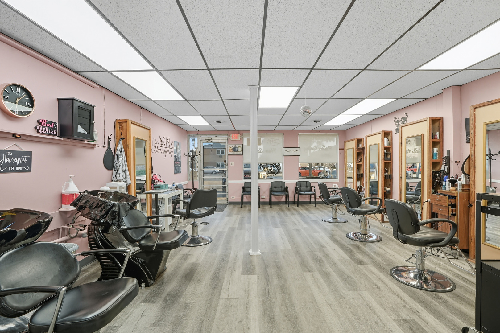 5840 W 63rd Street, Chicago, IL 60638