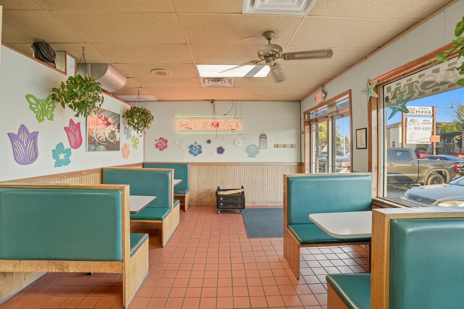 5840 W 63rd Street, Chicago, IL 60638