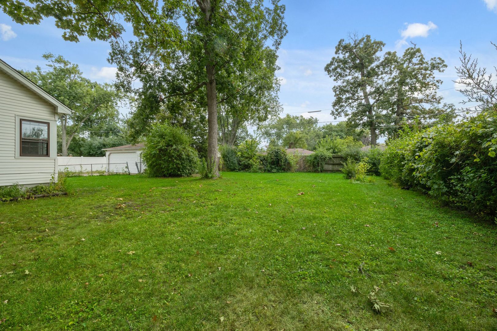 130 E Potter Street, Wood Dale, IL 60191