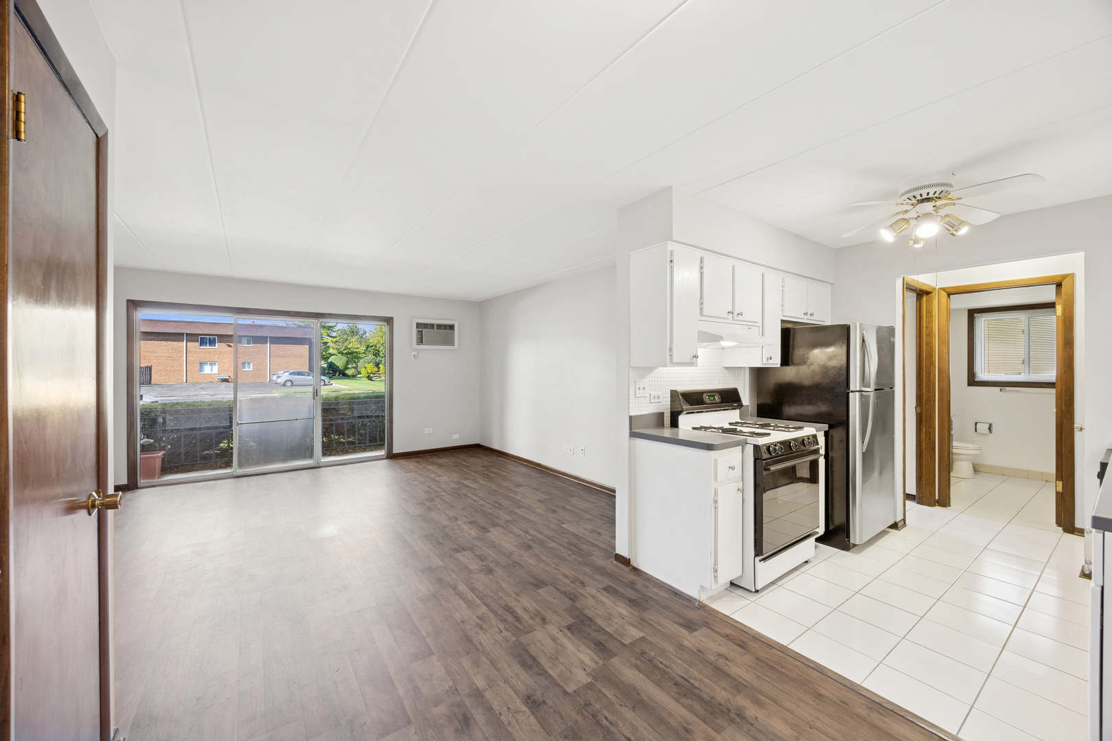 18205 Hart Drive #6A, Homewood, IL 60430