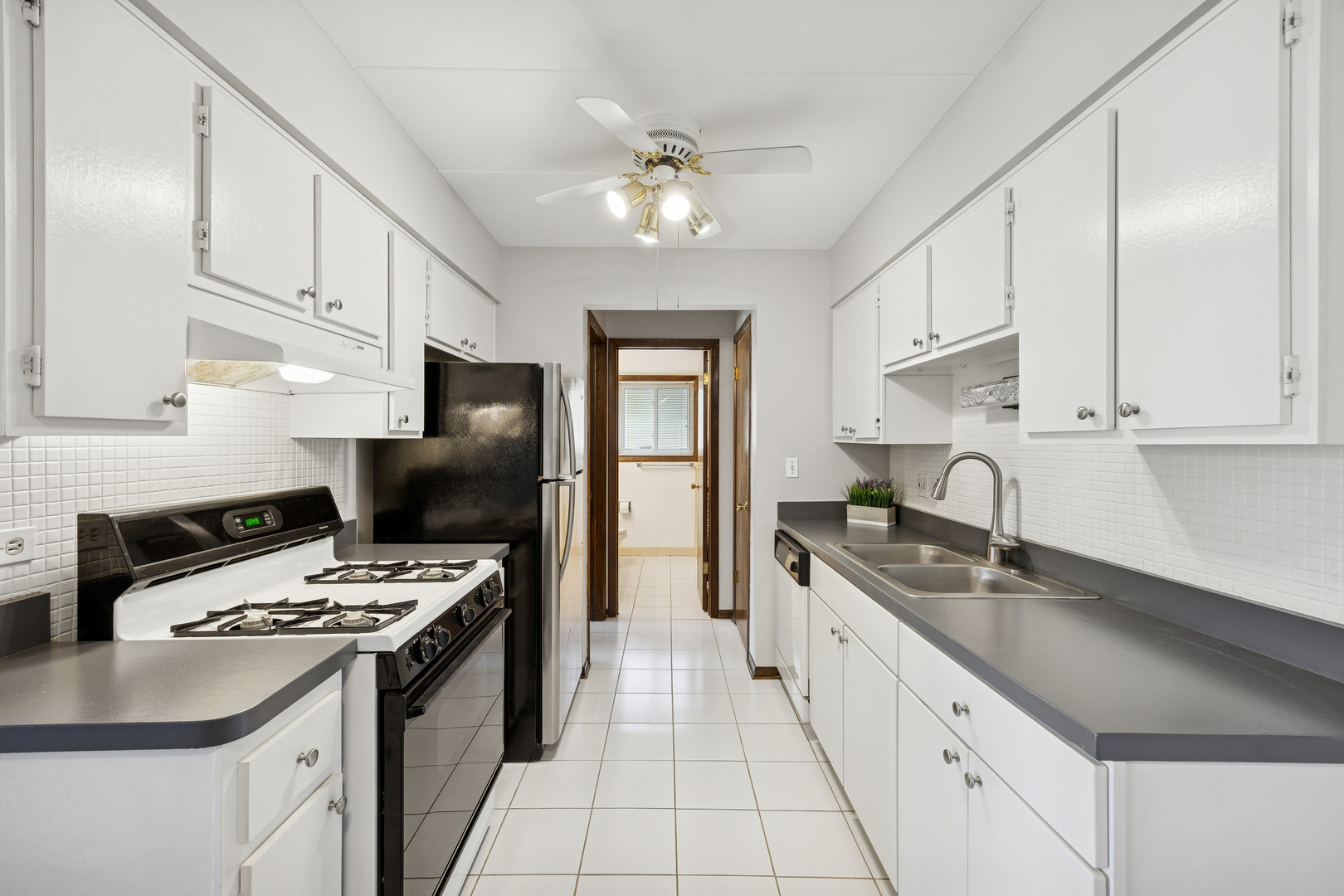 18205 Hart Drive #6A, Homewood, IL 60430