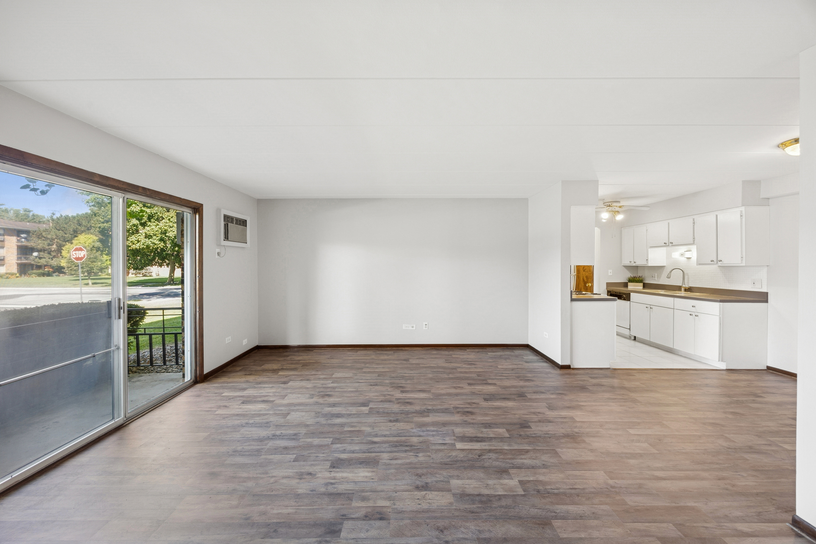 18205 Hart Drive #6A, Homewood, IL 60430