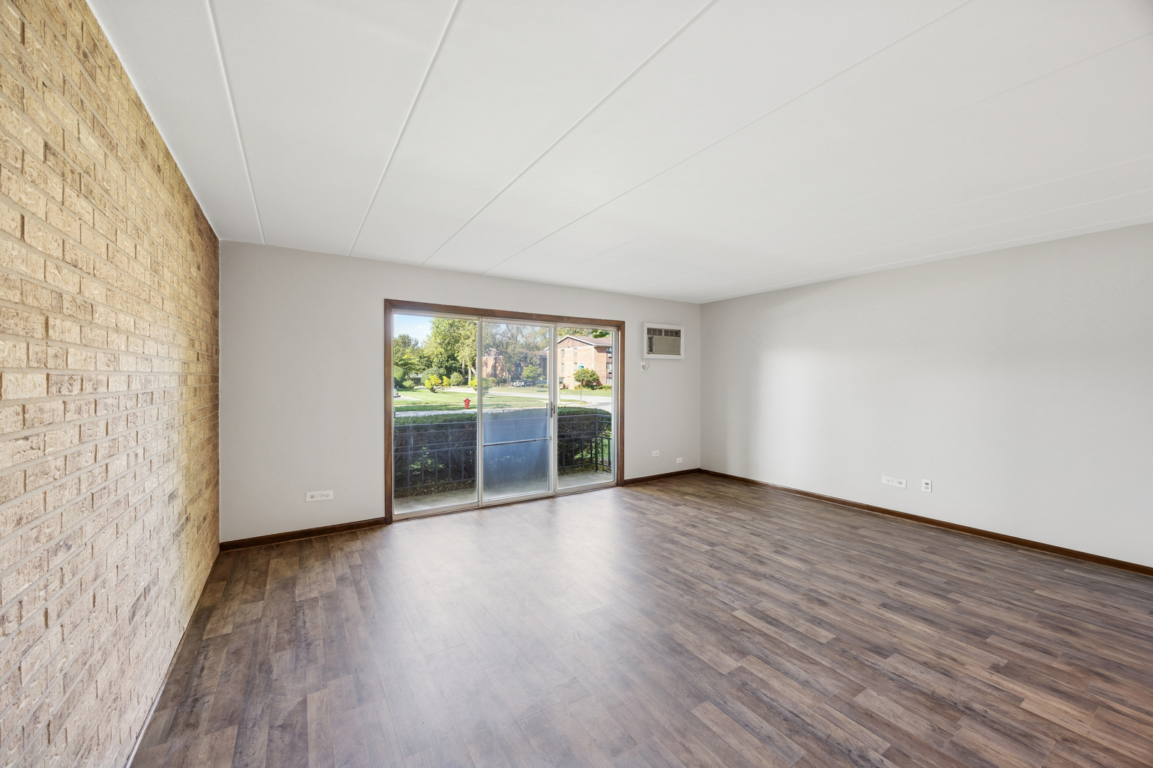 18205 Hart Drive #6A, Homewood, IL 60430