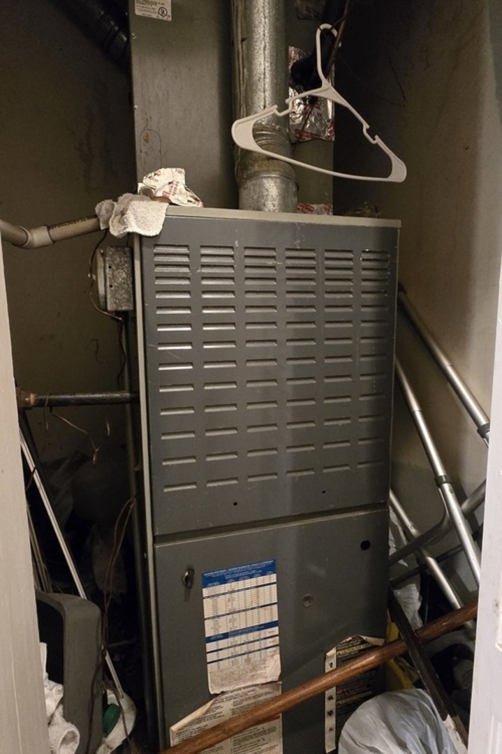 5118 S MARSHFIELD Avenue, Chicago, IL 60609