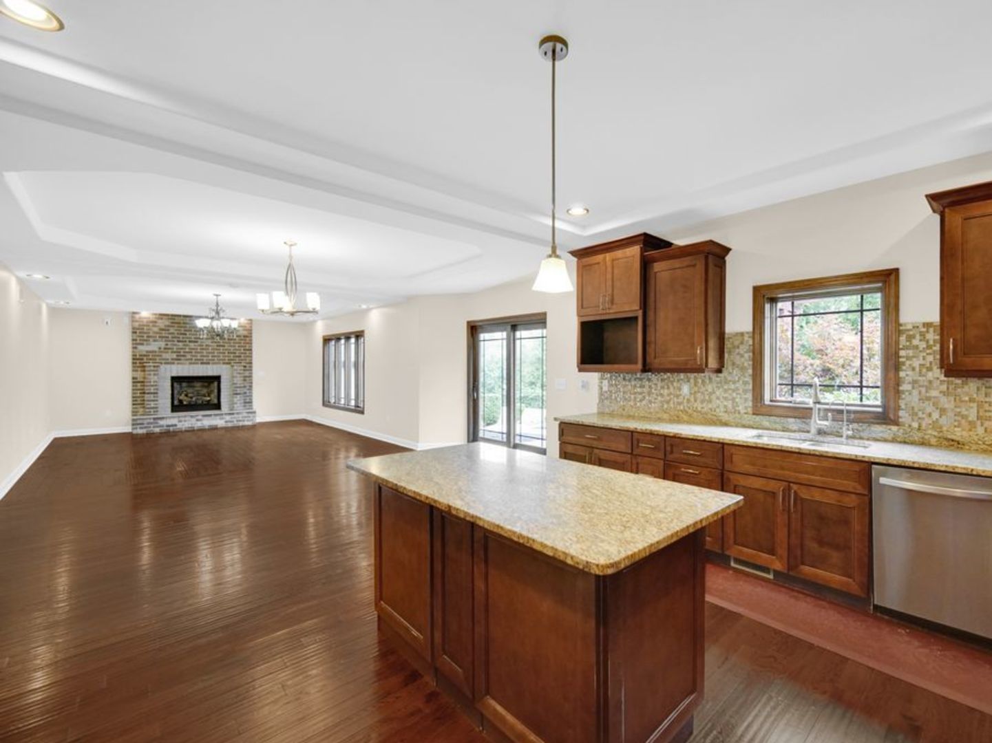 718 S Prairie Road, New Lenox, IL 60451