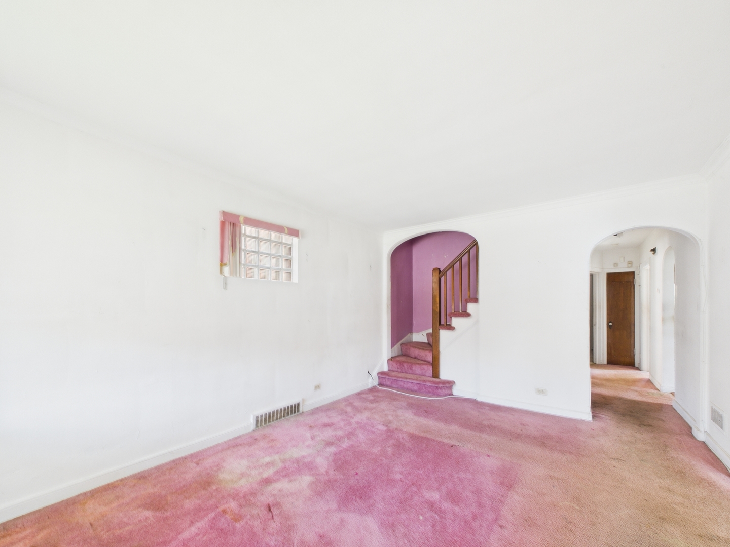 10231 S Prairie Avenue, Chicago, IL 60628