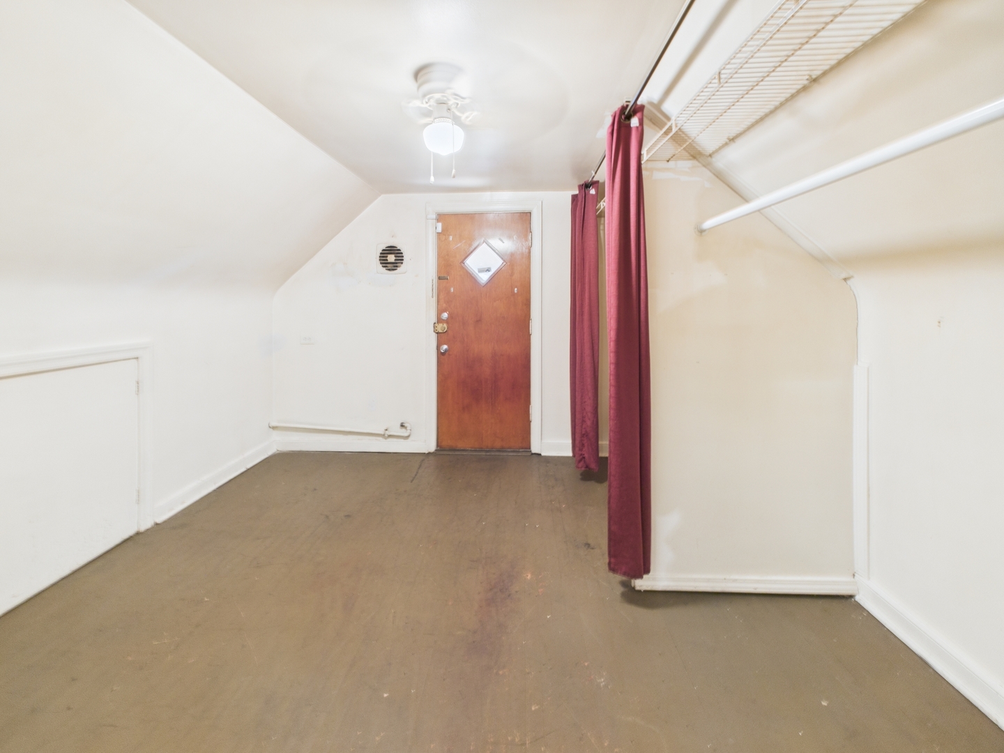 10231 S Prairie Avenue, Chicago, IL 60628