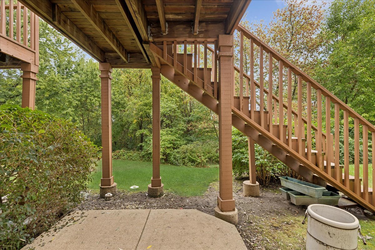 1403 Meadowsedge Lane #1403, Carpentersville, IL 60110