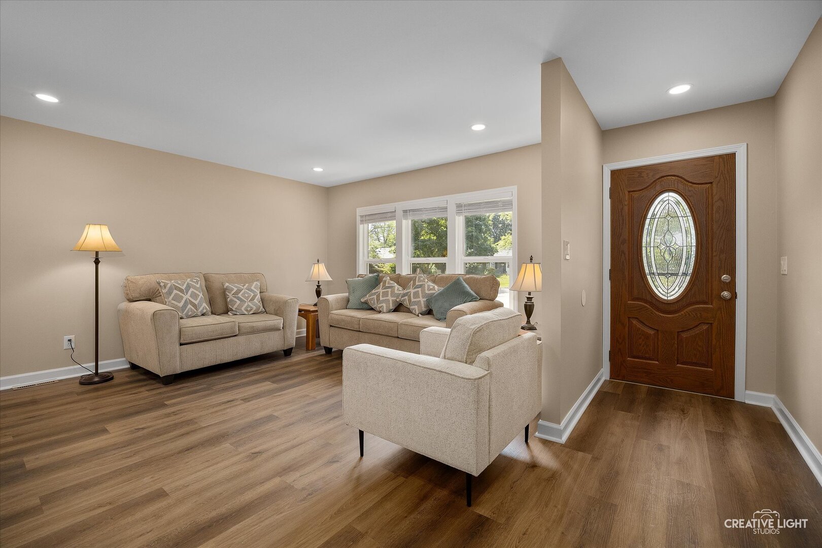 10 Crofton Road, Oswego, IL 60543