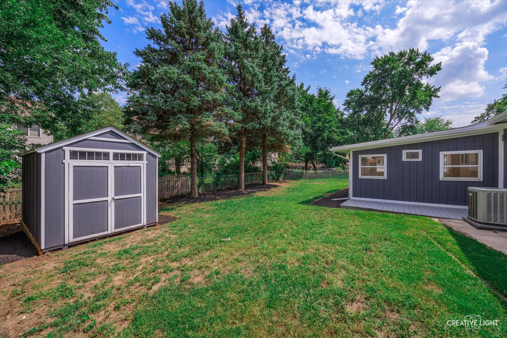 10 Crofton Road, Oswego, IL 60543