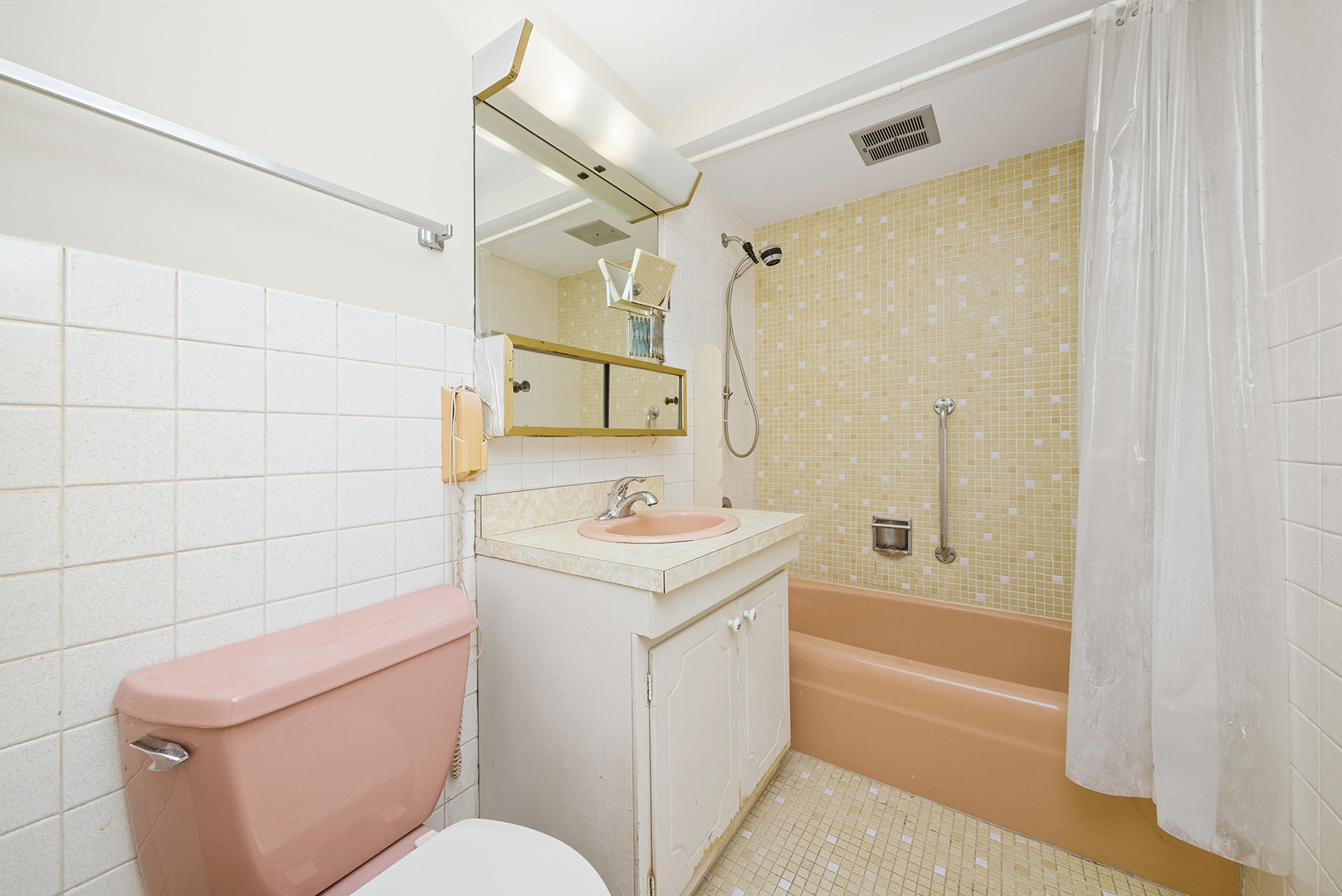 7234 W North Avenue #1701, Elmwood Park, IL 60707