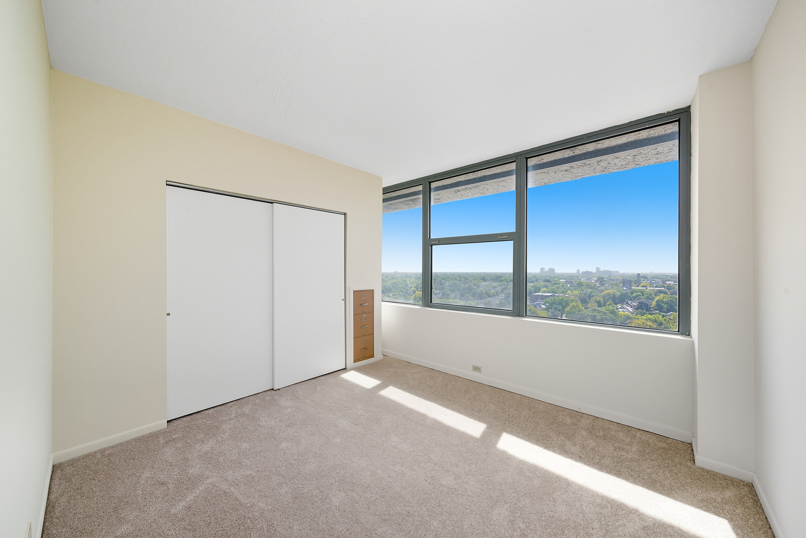 7234 W North Avenue #1701, Elmwood Park, IL 60707