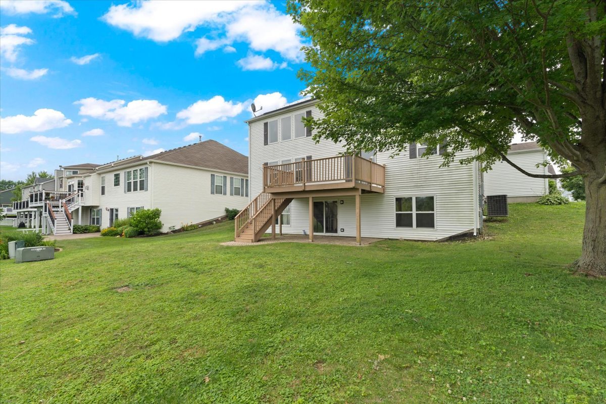 966 Forestview Way, Antioch, IL 60002