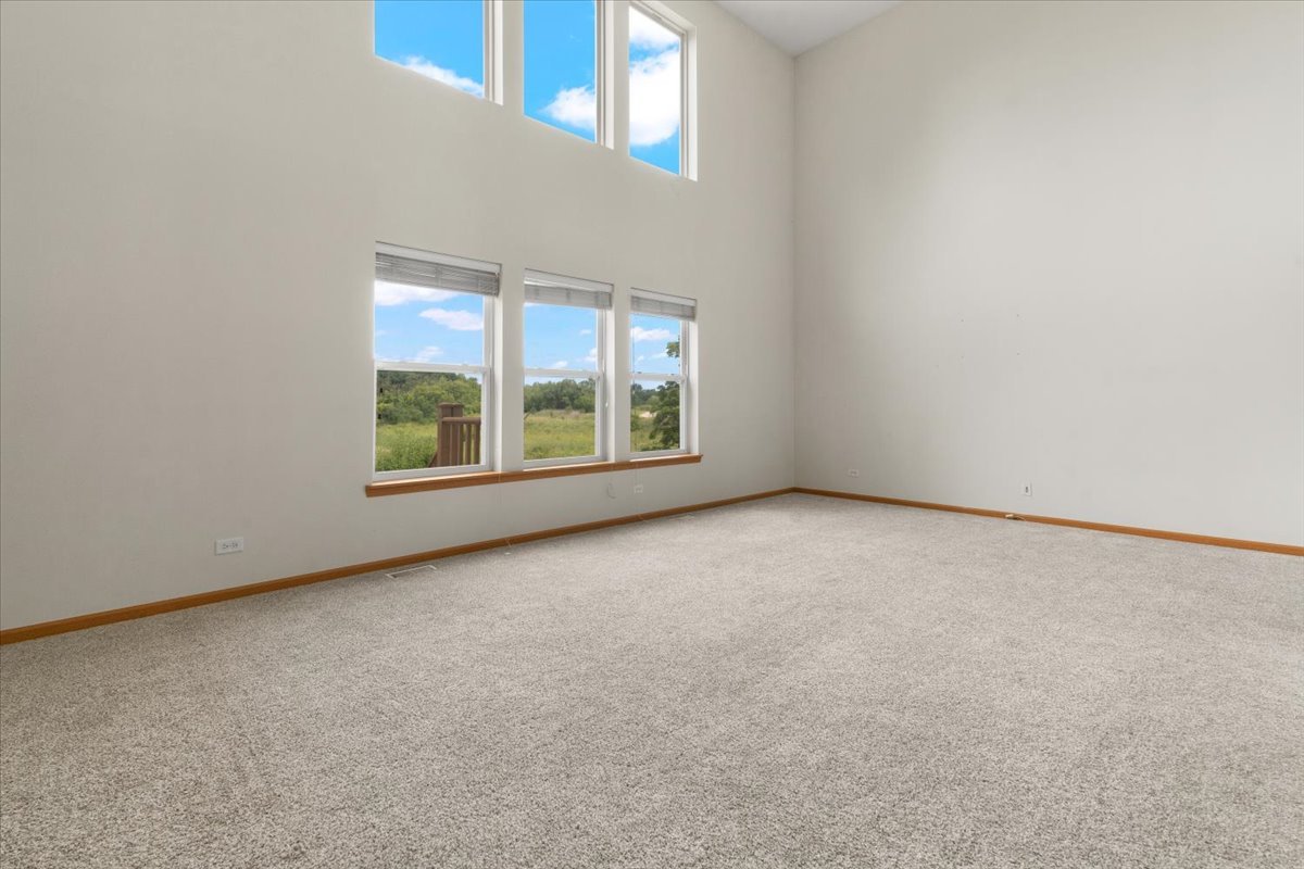 966 Forestview Way, Antioch, IL 60002