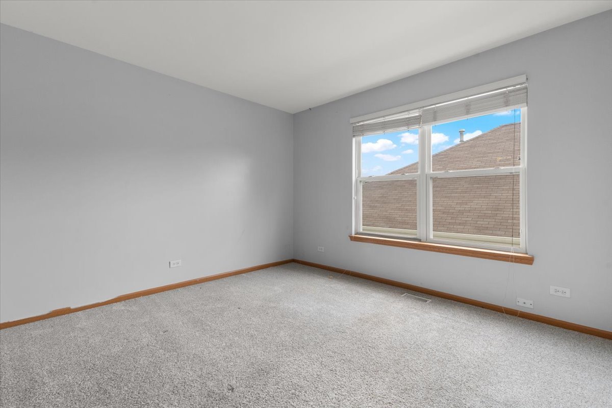 966 Forestview Way, Antioch, IL 60002