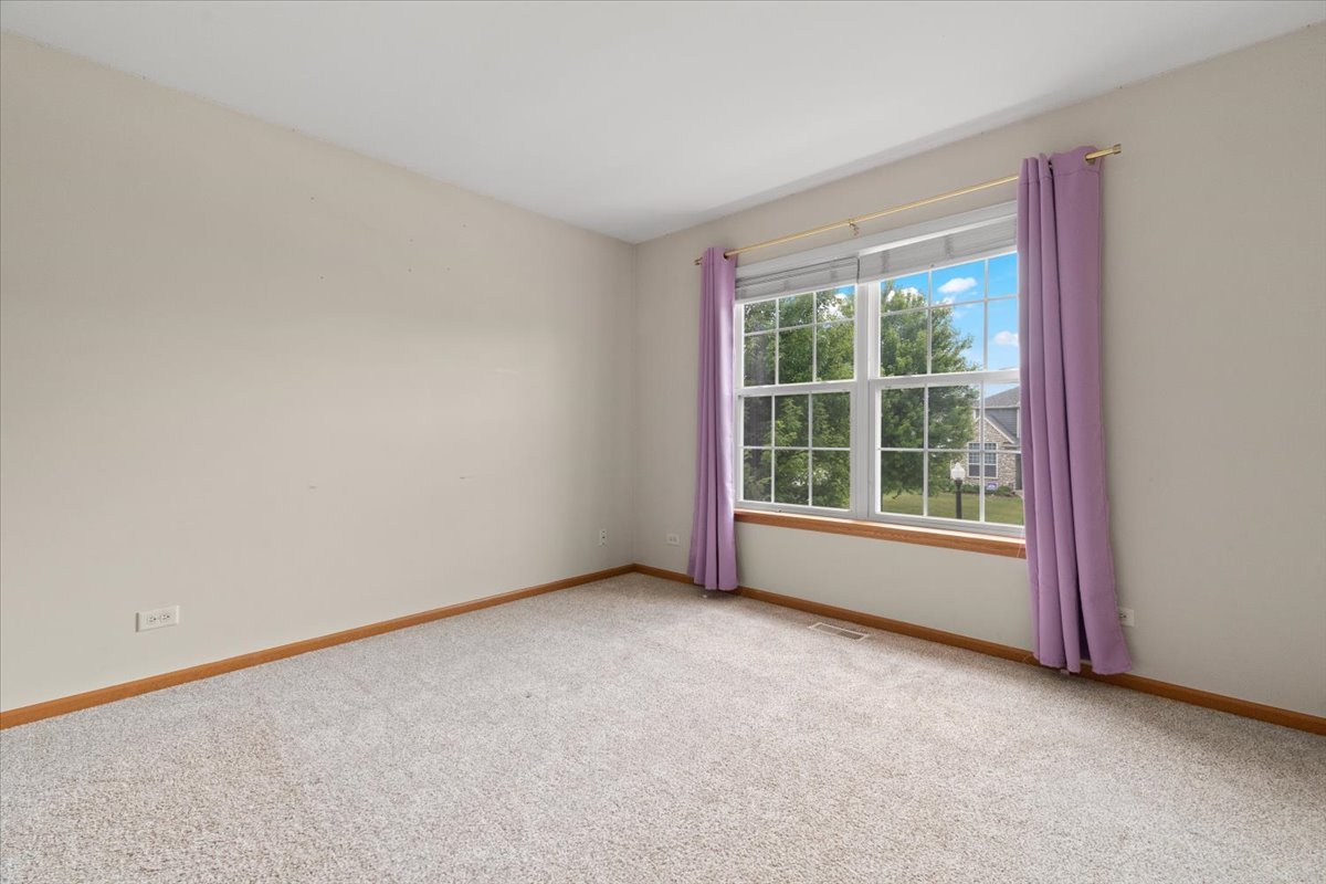 966 Forestview Way, Antioch, IL 60002