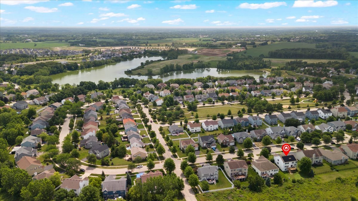 966 Forestview Way, Antioch, IL 60002