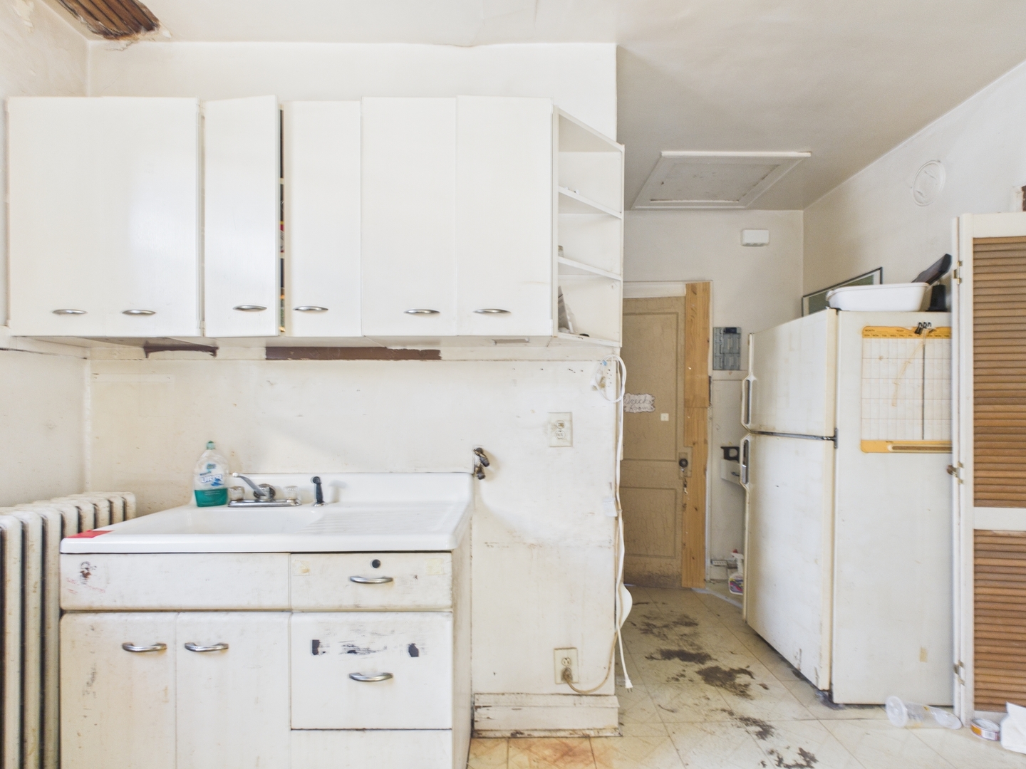 2714 N New England Avenue, Chicago, IL 60707