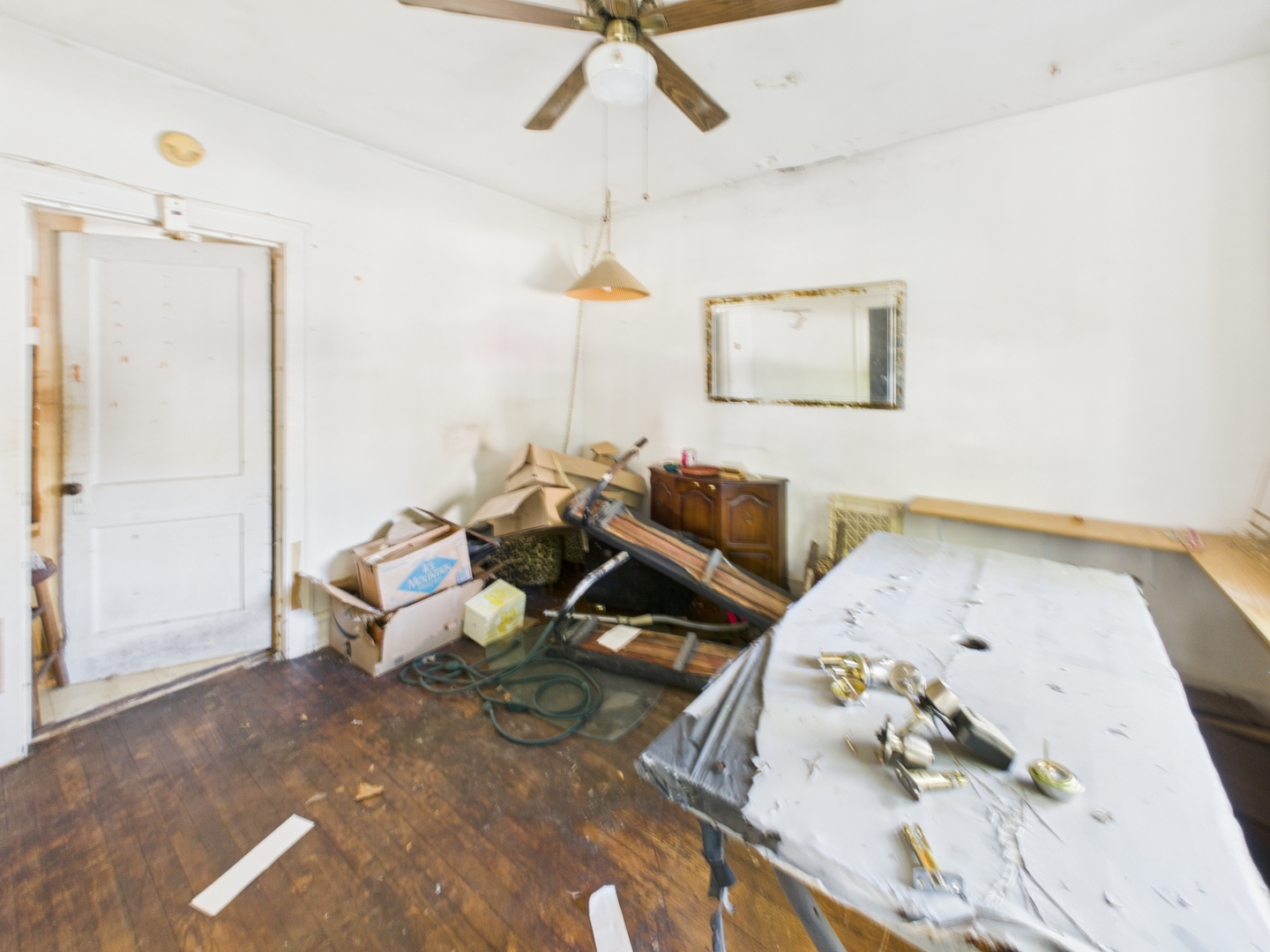 2714 N New England Avenue, Chicago, IL 60707