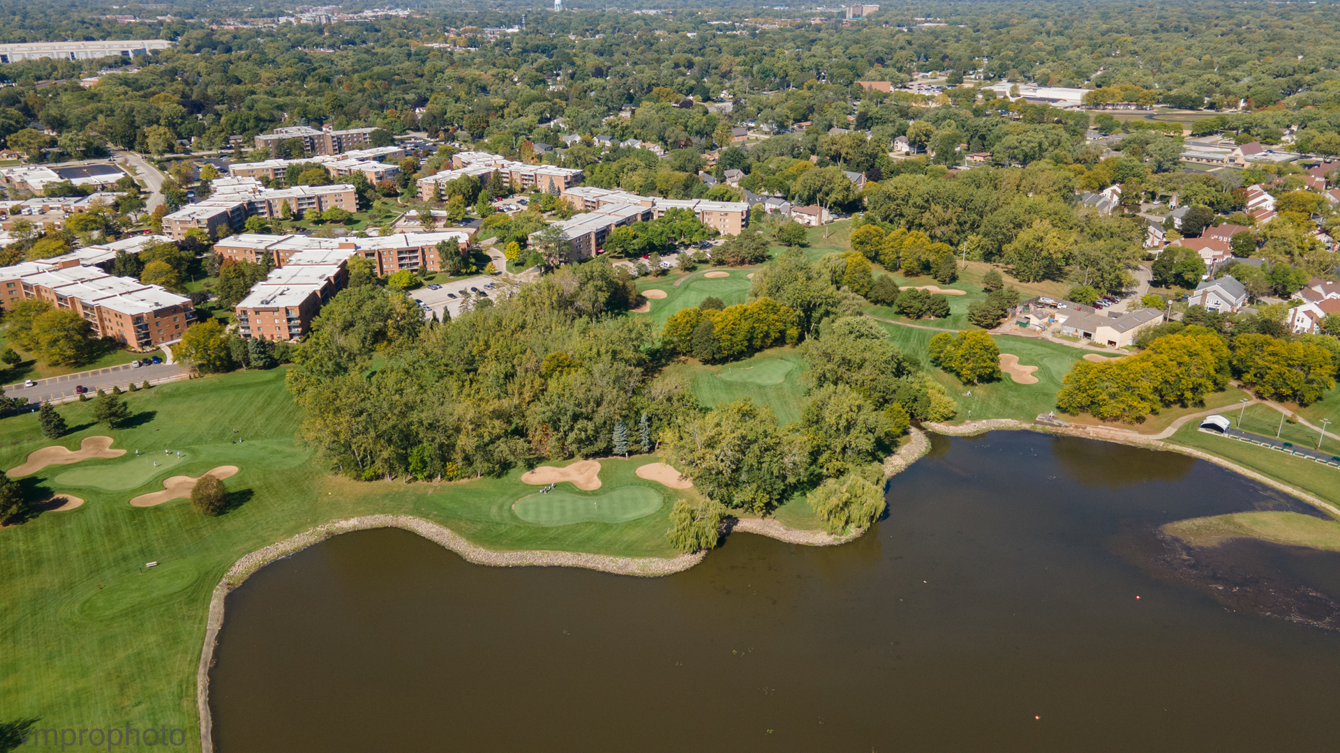 945 E Kenilworth Avenue #318, Palatine, IL 60074