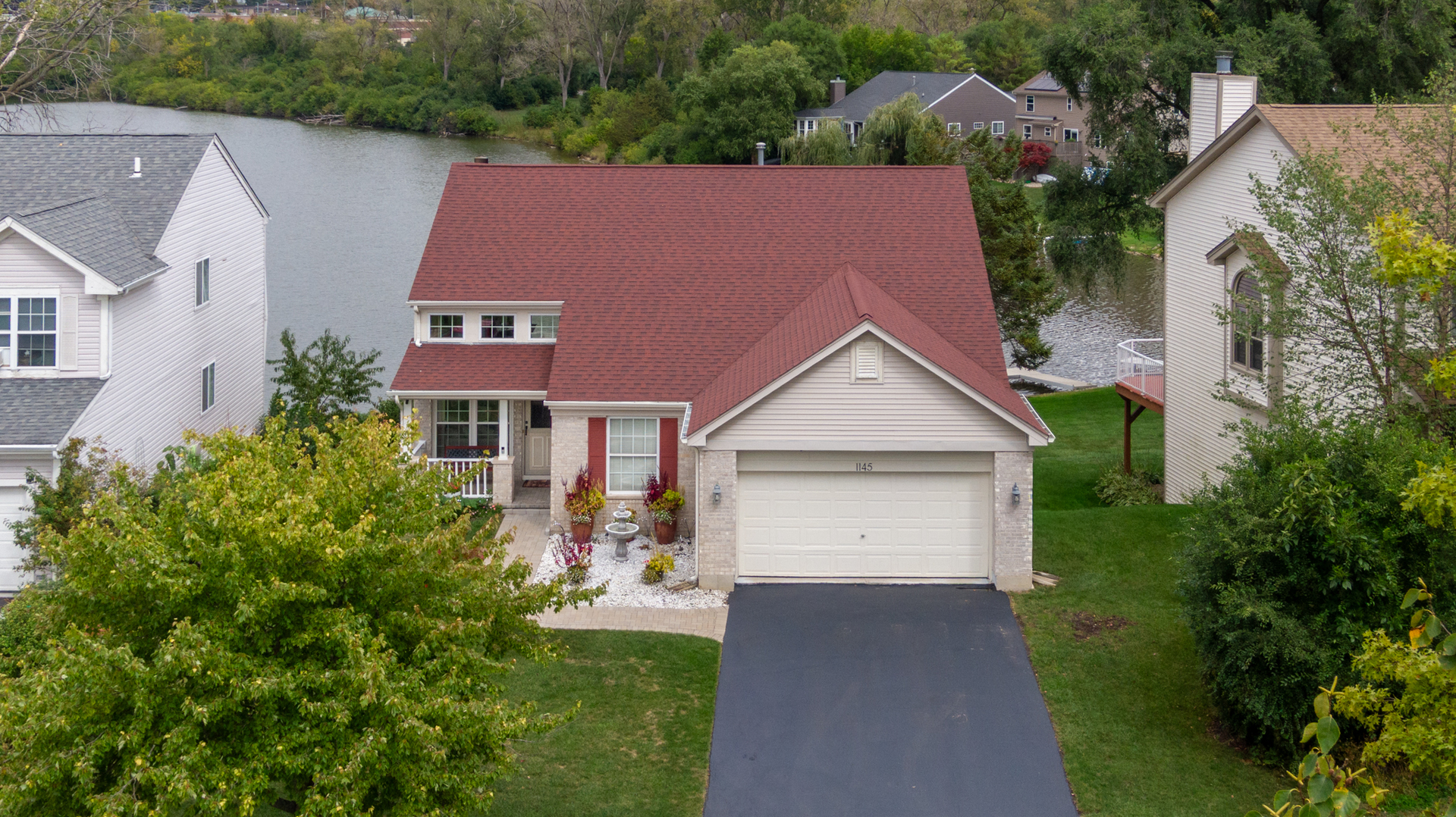 1145 Edgewater Lane, Antioch, IL 60002