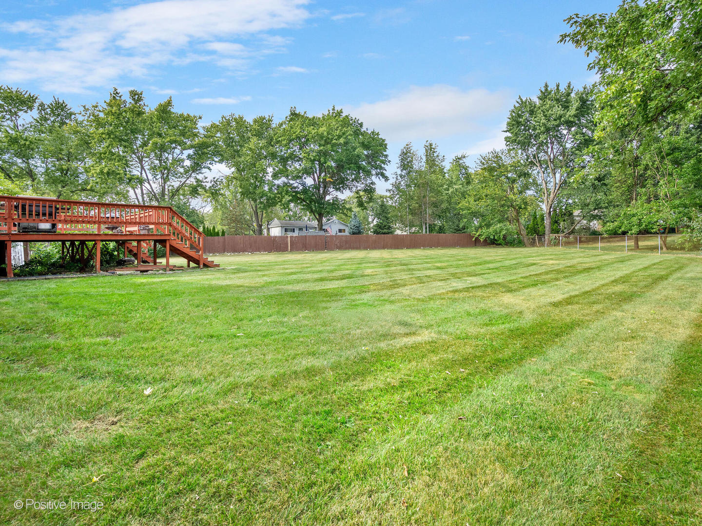 8136 Lindenwood Lane, Woodridge, IL 60517