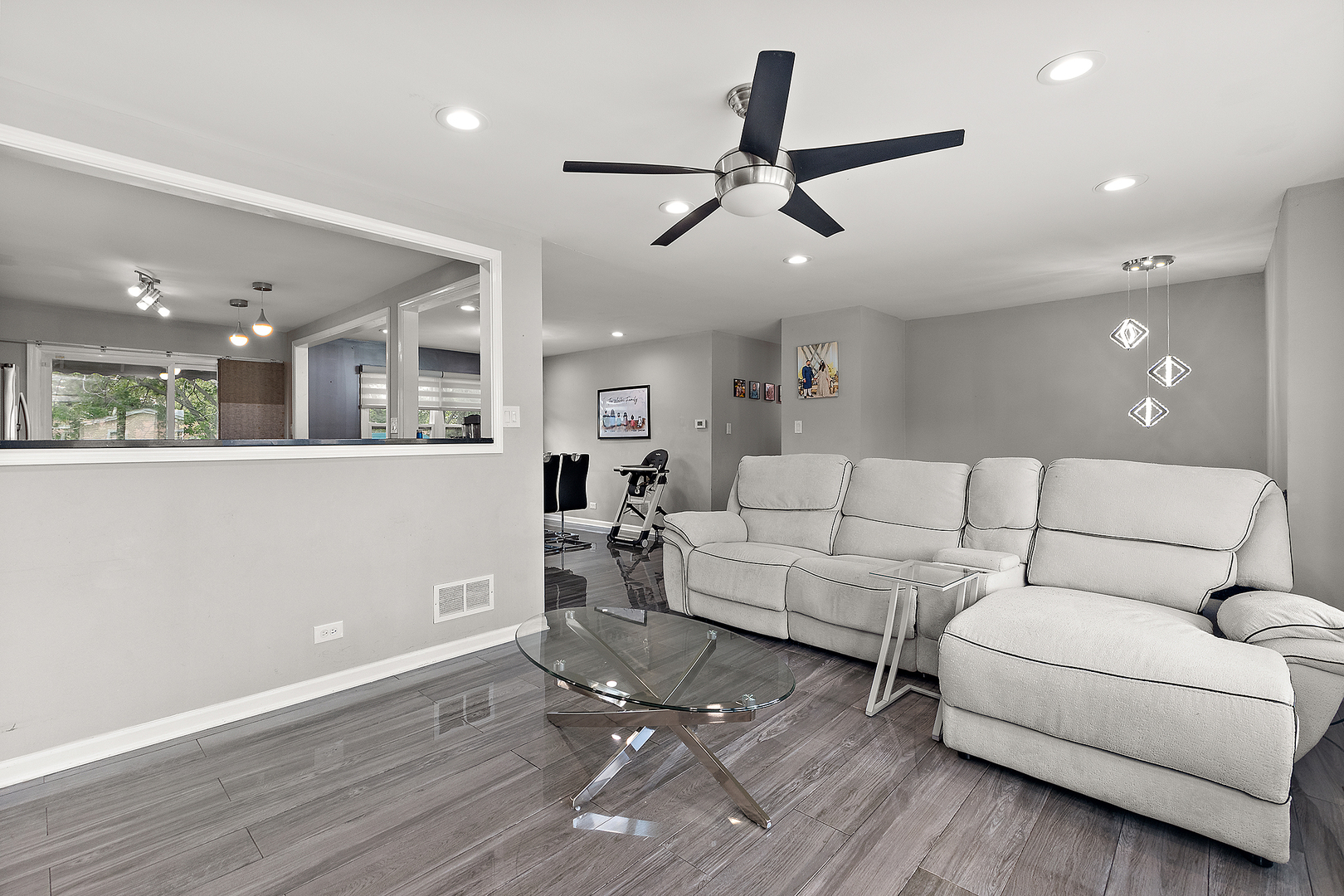 19020 Cypress Avenue, Country Club Hills, IL 60478