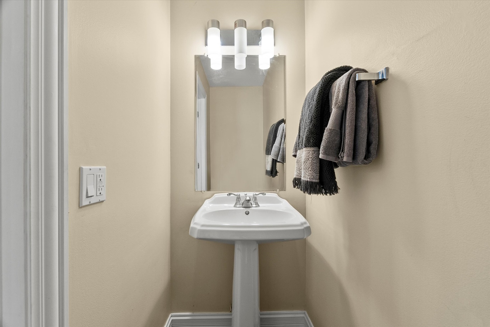 425 Commanche Trail #425, Wheeling, IL 60090