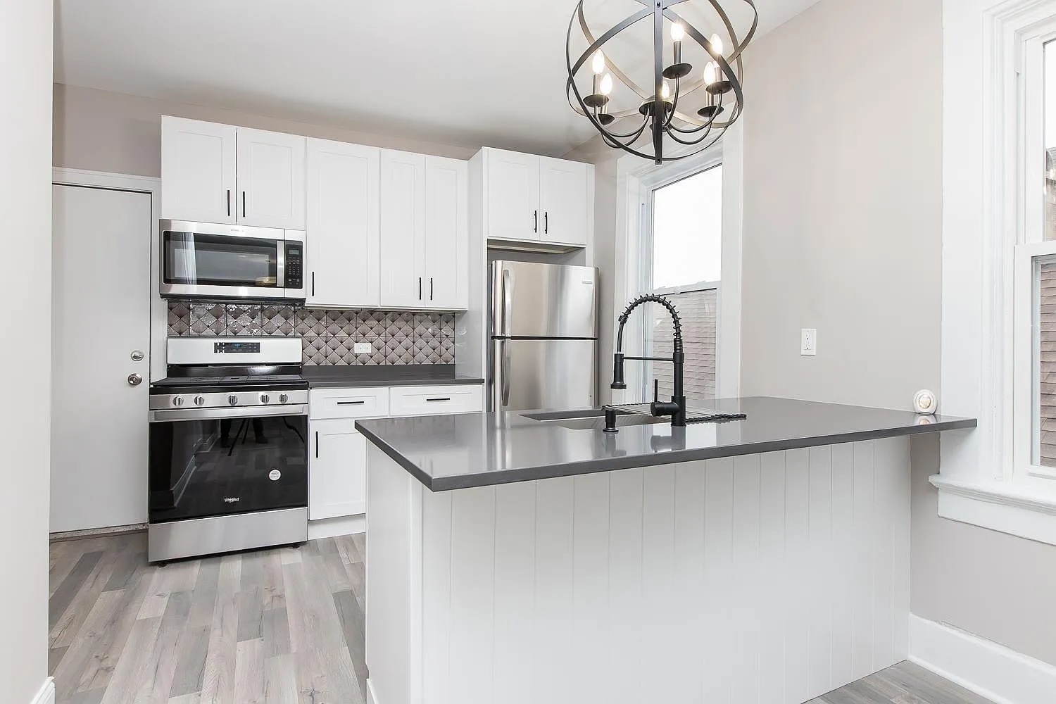 2015 N Bingham Street, Chicago, IL 60647