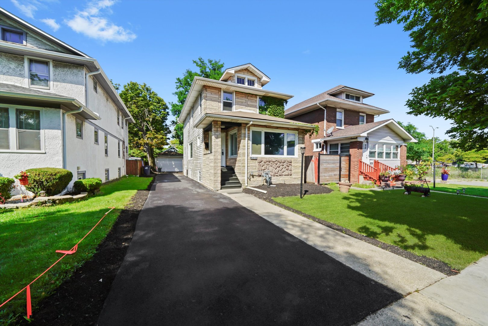 1820 S 3rd Avenue, Maywood, IL 60153
